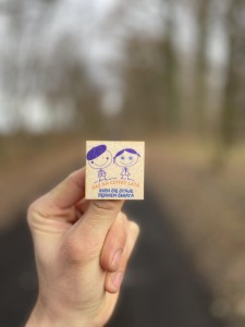 Przypinka Raz Na Cztery Lata pins button 