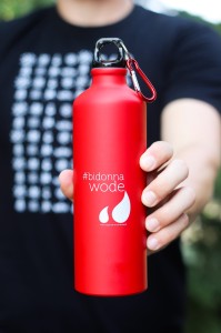 BIDON NA WODĘ DUŻY czerwony 800 ml