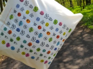 PODUSZKA  PODUCHA IKONY BIAŁA