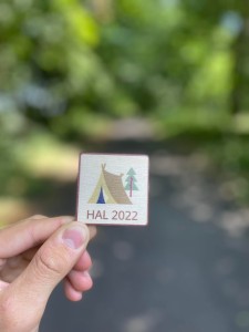 Magnes drewniany HAL 2022